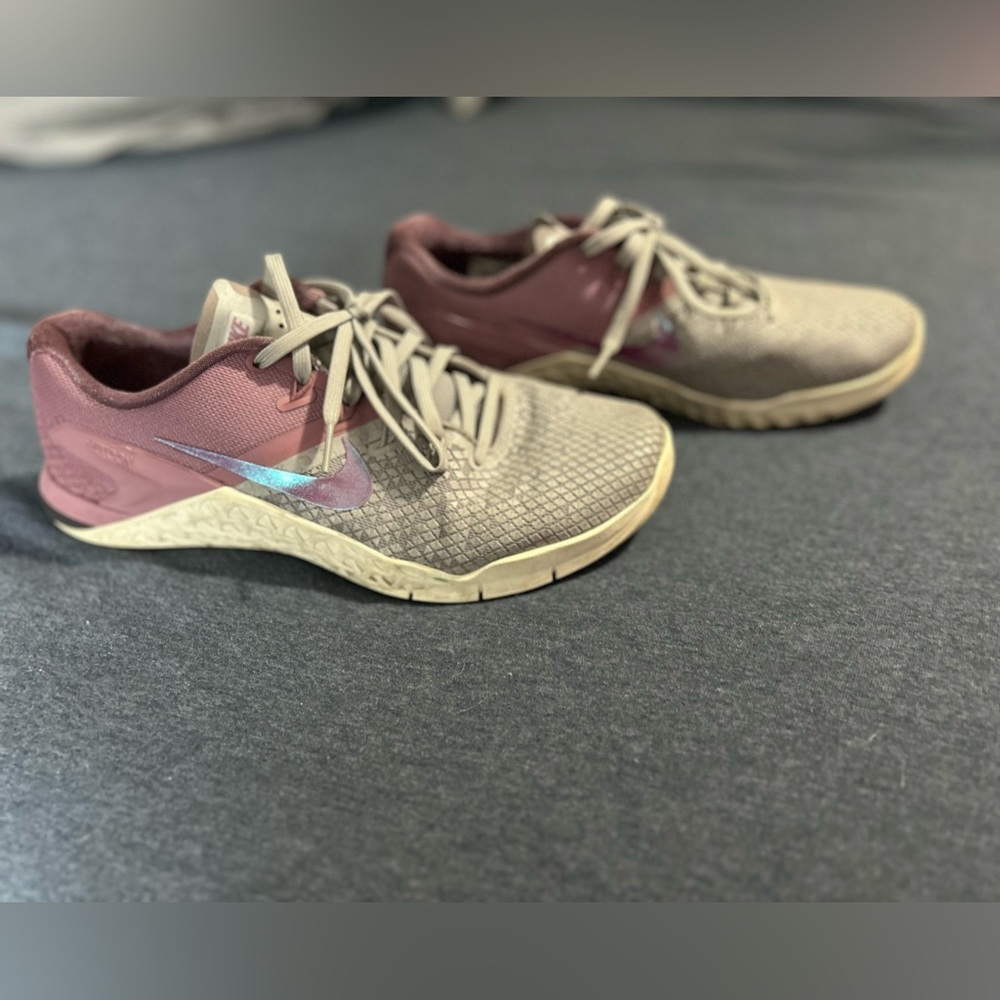 women’s nike metcon 9.5